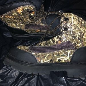 Cabella mens size 14